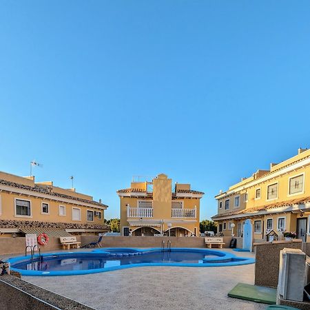 2 Bedroom Algorfa Townhouse With Pool Castillo de Montemar Exterior photo