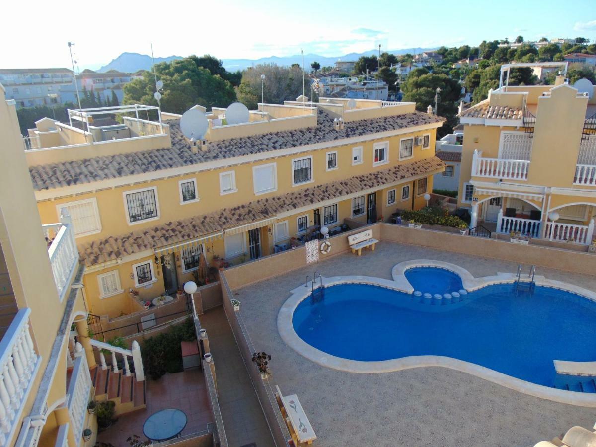 2 Bedroom Algorfa Townhouse With Pool Castillo de Montemar Exterior photo